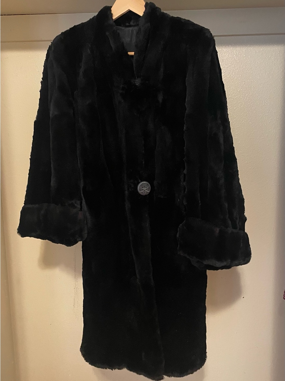 Classic Black Beaver Fur Coat